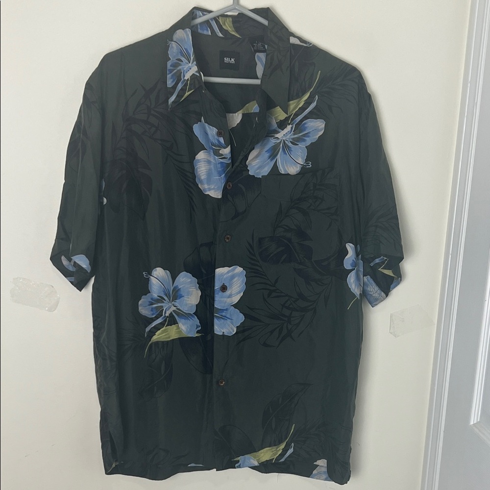 Vintage Men's Silk Hawaiian Tropical Nude Sage Green Floral Shirt Size Large